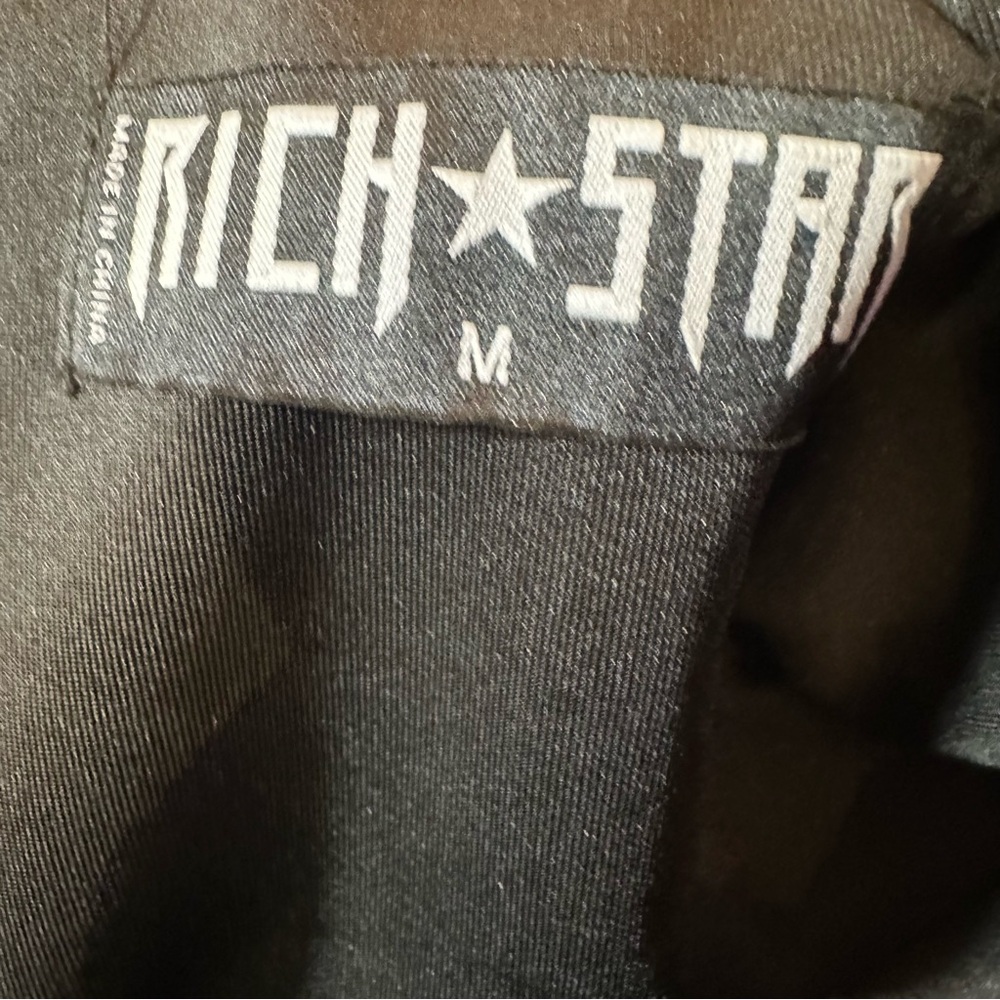 Red and Black Bomber Jacket - Picture 5 of 6